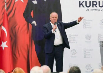 Satıcılar Kralı Muharrem’den “satıldık” kongresi