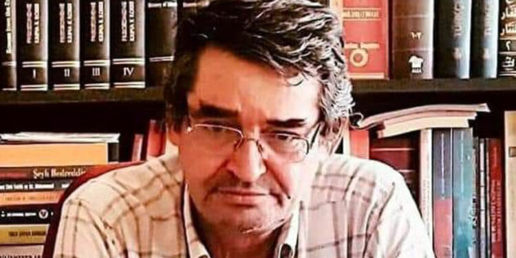 Ahsen Batur’dan aforizmalar