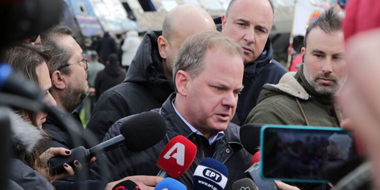 Âdi, şerefsiz, namussuz Karamanlis