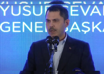 Murat Kurum, siyanür felaketinde hesap vereceğine hesap soruyor
