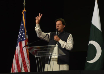 Pakistan Başbakanı İmran Khan’a Amerikancı darbe mi yapıldı?