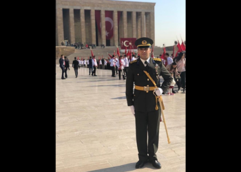 Üsteğmen Ömer Delibaş şehit düştü