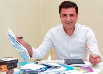 Selahattin Demirtaş: “Ben içerdeyim ama fikirlerim iktidarda”