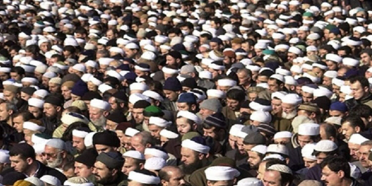 Tarikatçılık, kabilecilik, imparatorlukçuluk