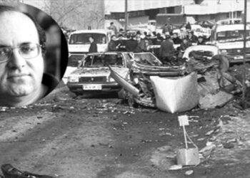 Aydınlıkçılar, İrancılık yapmak için “ajan” dedikleri Uğur Mumcu’yu sahipleniyor!