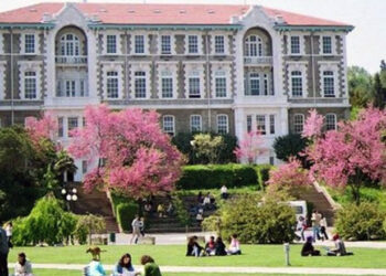 AKP’nin Türkiye’yi vasıfsızlaştırmasında son durum: Türkiye’nin artık ilk 500’de üniversitesi yok!