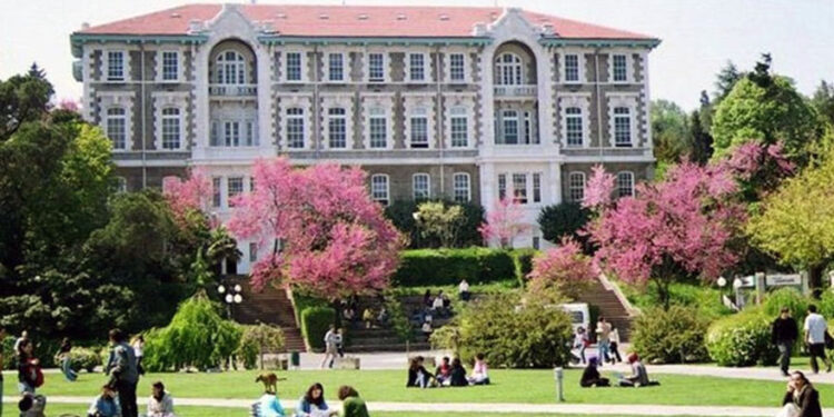 AKP’nin Türkiye’yi vasıfsızlaştırmasında son durum: Türkiye’nin artık ilk 500’de üniversitesi yok!