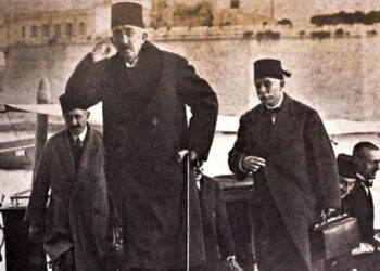 Saltanatın kaldırılışının 100. yılı, çakma sarayların da yıkılış yılı olacak!