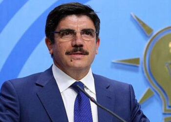 AKP’li Yasin Aktay’dan Türk milletine Suriyeliler tehdidi