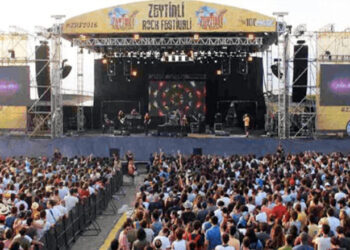 Zeytinli Rock Festivali’nin iptalinin asıl amacı, Siyasal İslam’ın çürümüşlüğünü örtmek